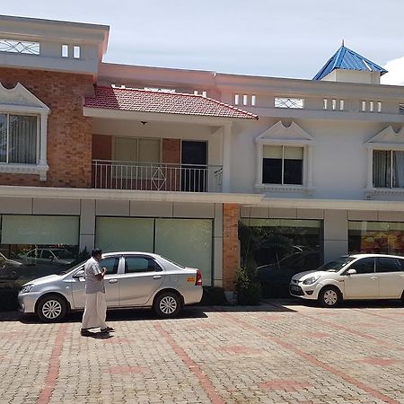The Central Park Kollam Exterior photo